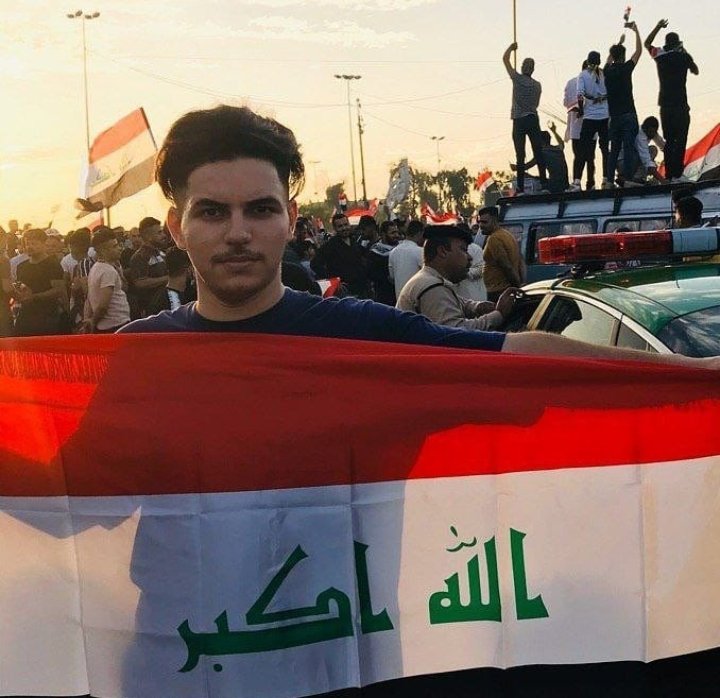 اذا بطل الوضوء بطلت الصلاة 
فأي وضوء يطهر أيديكم 
من دماء الأبرياء  
#الشهيد_مهند_القيسي
