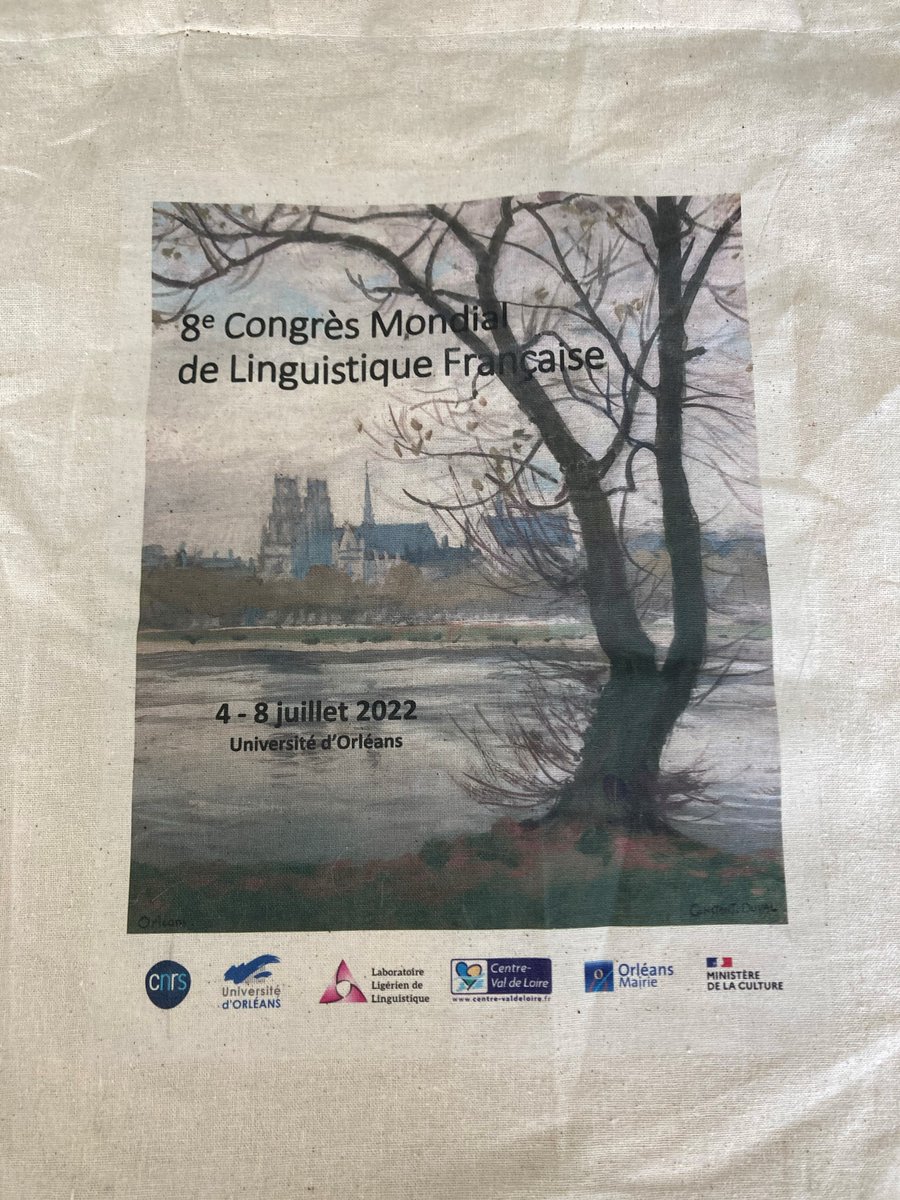 dg_modlang's tweet photo. Nous avons eu le plaisir de visiter Orléans pour le #CMLF2022 : outre de nombreuses discussions passionnantes et la dégustation de délicieux vins de Loire, la présentation de la #GGHF a été un moment fort ! https://t.co/0hkipZ7ygL