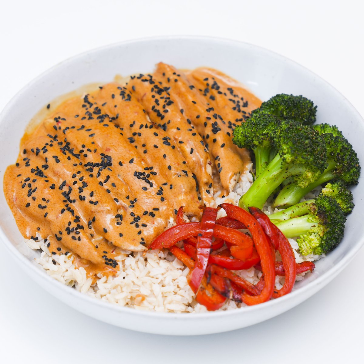 thelocalbeetkwt's tweet photo. ودك سبايسي 🌶؟

جرب الأكثر طلباً دجاج مع صلصة الفول السوداني الحار 😋

Craving something spicy? Order our Spicy Chicken with Peanut Sauce! 

#TheLocalBeet #TLB https://t.co/fE6wOz6Ubt