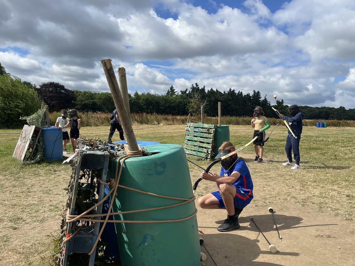 BirkbeckPrimary's tweet photo. Putting our archery skills from yesterday to use for our last activity of the week☹️ https://t.co/ZPWOrZd9rn