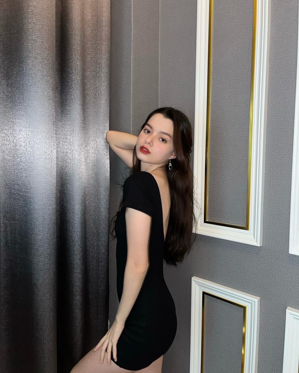 AngelssBecky's tweet photo. 🖤 https://t.co/35jydWp3UW