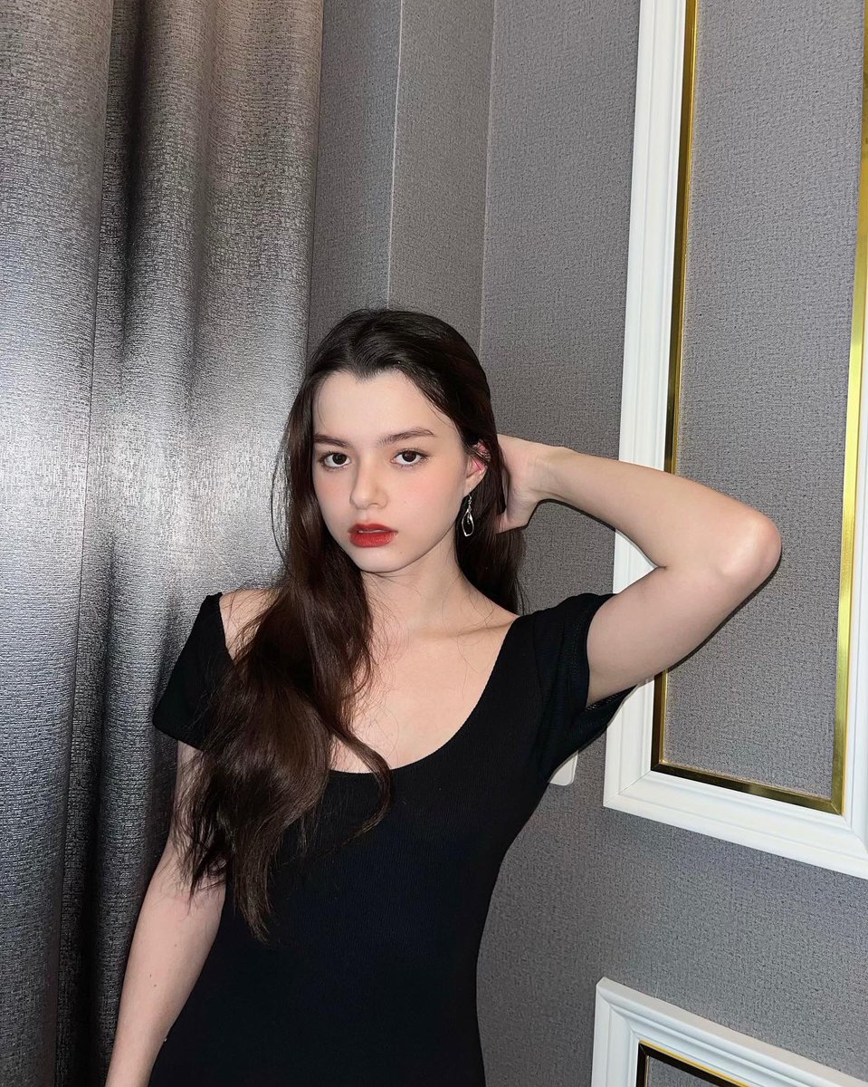 AngelssBecky's tweet photo. 🖤 https://t.co/35jydWp3UW
