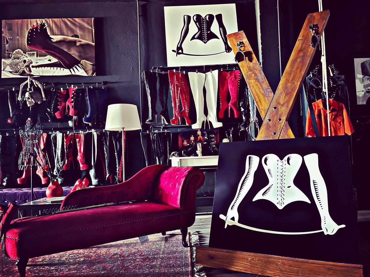 StudioNoMercy <a href="/MercyStudio/">StudioNoMercy</a>