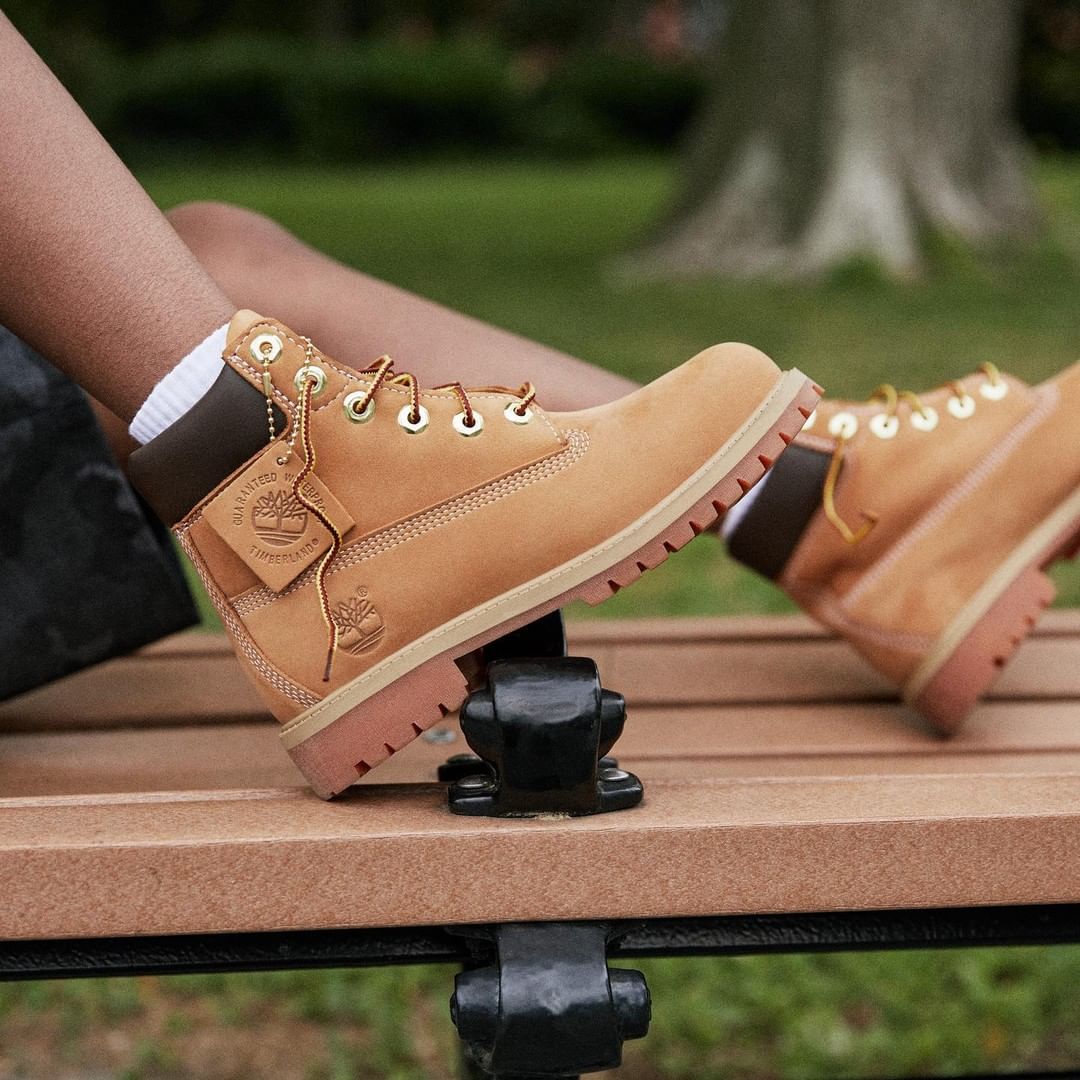 SunSandSport's tweet photo. Timeless icon. ๐ฅพ
Get your #Timberland in-store and online at https://t.co/kIiaw1Xb9c.
#FuntotheFinish https://t.co/HopahikPpy