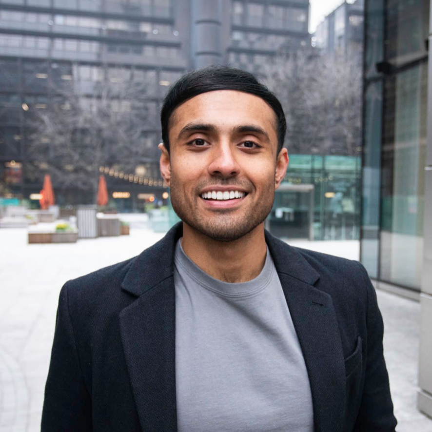 I spy our MeetUp panellist!👁 This week our #FounderFriday is <a href="/Dhruvin_M/">Dhruvin Patel</a> from <a href="/GetOcuShield/">Ocushield</a>! 👓

Get your MeetUp tickets to learn about his funding journey and how he landed over £900k investment next Wednesday!

📺Watch: virg.in/oPmM
🎟Tickets: virg.in/meetup-funding