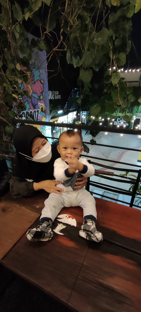 Rifaldinosaurus's tweet photo. Memang ya berat kalau bojo lg ngedrop. Cepat sembuh bojo https://t.co/sfGeUZRKy3