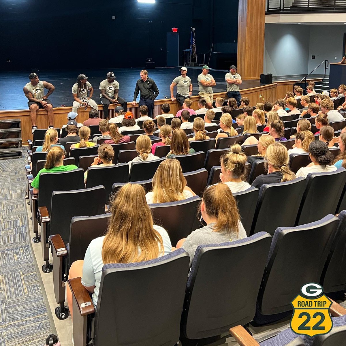 packers's tweet photo. Day 3 of the #PackersRoadTrip started by visiting Hudson High School student-athletes to discuss character &amp; leadership. 

#GoPackGo https://t.co/Il6mhgji5H
