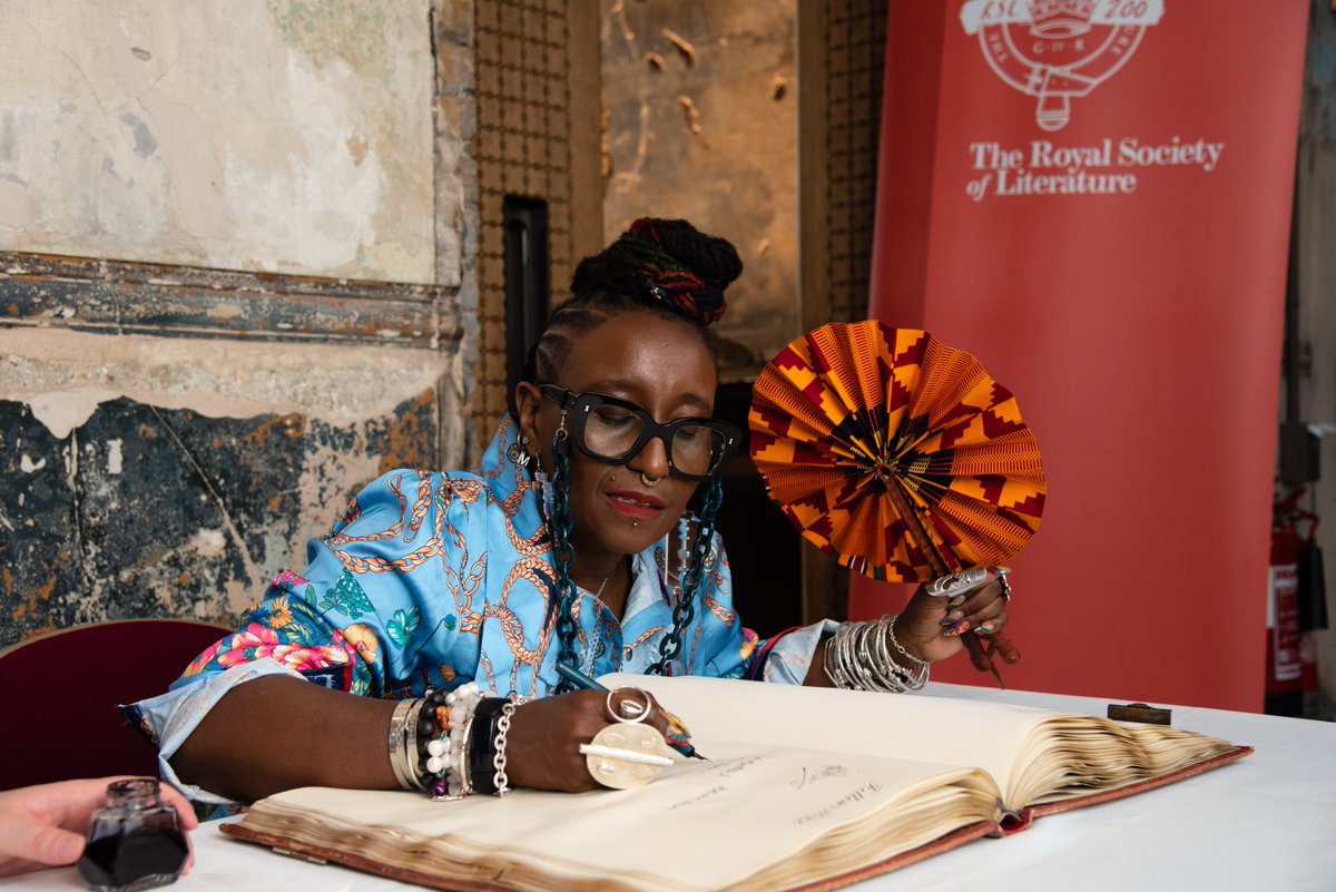 RSLiterature's tweet photo. More of our fantastic first cohort of #RSLOpen Fellows: @Malikabooker, @MelvinBurgess, Kayo Chingonyi & @freddaguiar!
If you have a favourite UK writer you think should be considered as a Fellow, be sure to get your recommendations in by Sunday 17 July: https://t.co/tLFMIPDUGU https://t.co/yBdb4AiYad