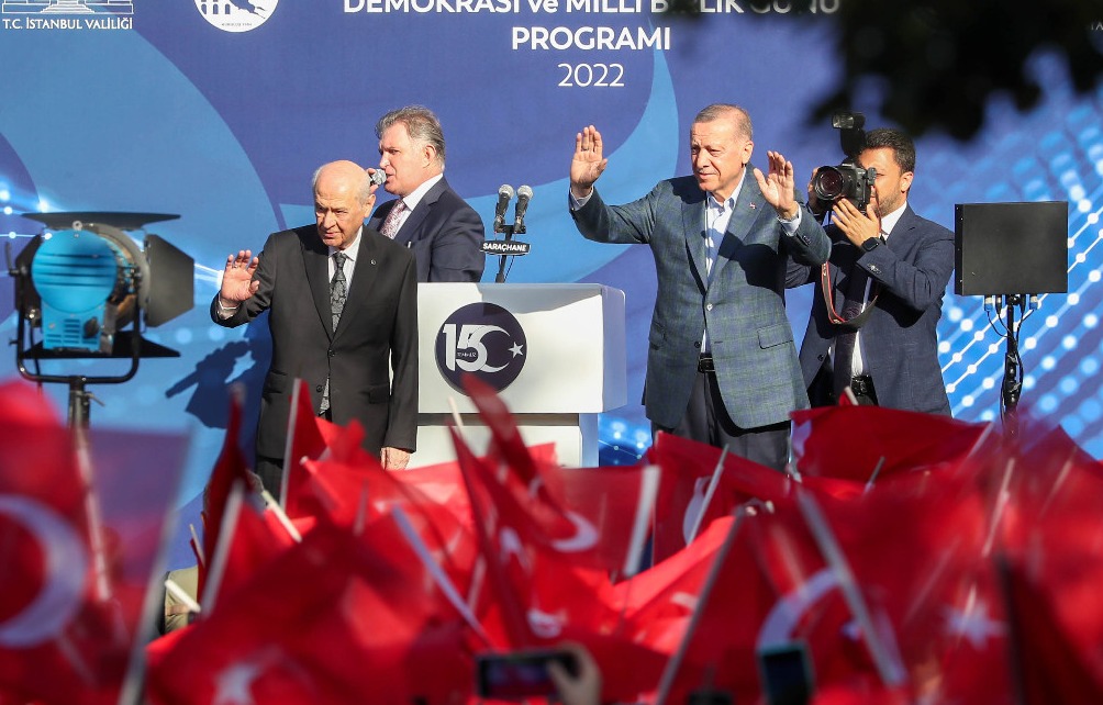 🗣 MHP Genel Başkanı Devlet Bahçeli: Devletin bekası her türlü siyasi arayışın üstündedir. 
<a href="/muratsahin2023/">Murat Şahin</a> 
@UmitBasel