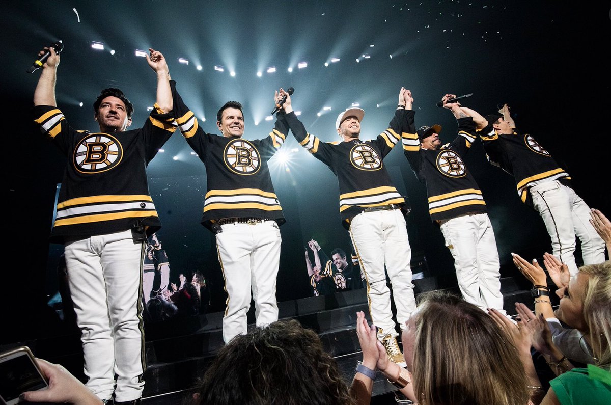 NKOTB's tweet photo. The five boys from the Beantown land are BACK, baby! Boston, it’s going down la la la la la la la TONIGHT! We travel all around the world, yet there’s nothing like coming home to where it all began. See you soon! https://t.co/C6tmJpfKC7