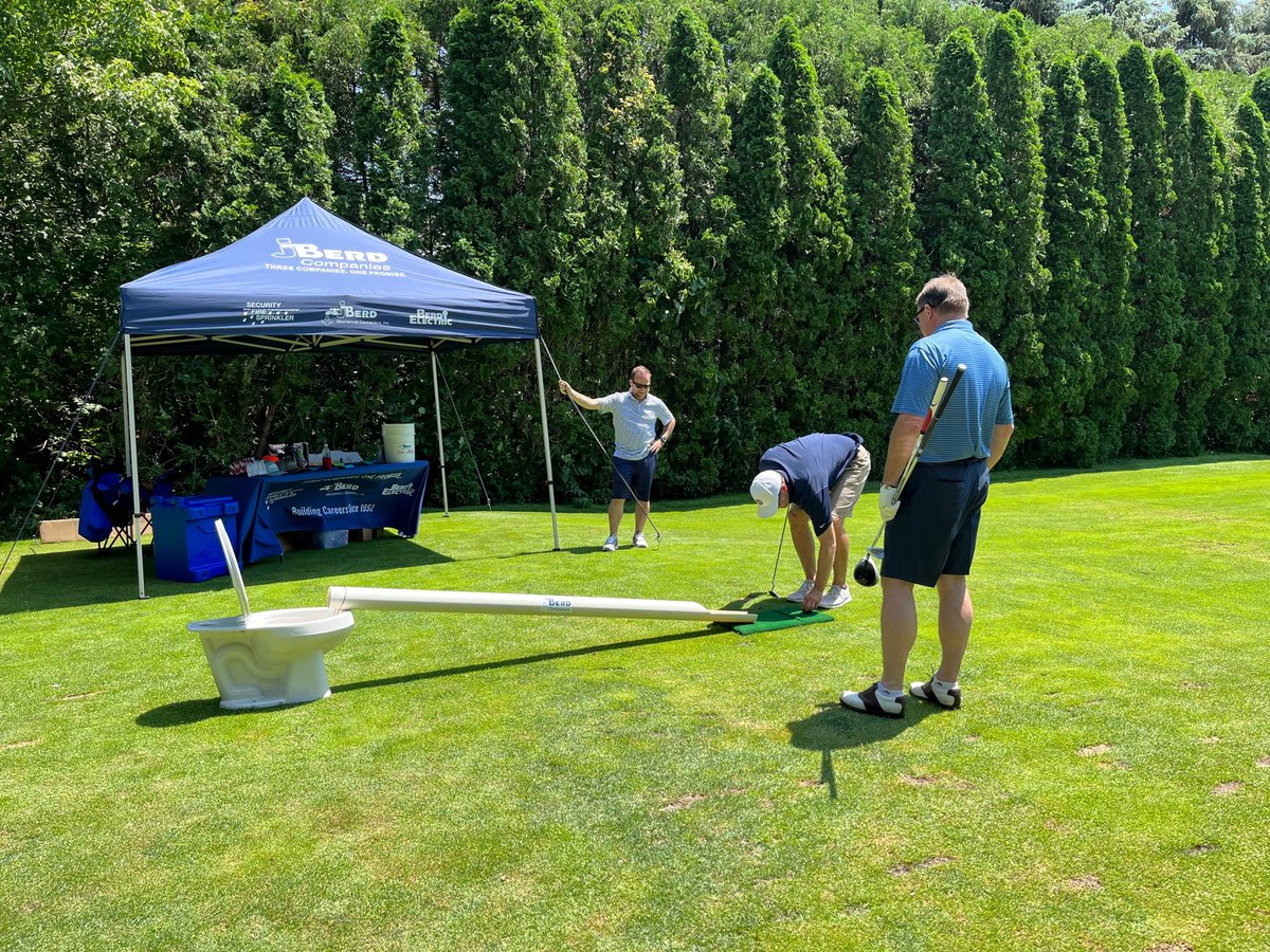 jberdmechanical's tweet photo. We had a great time yesterday supporting the @ABC_MNandND Golf Tournament! #construction #skilledtrades #berdlife https://t.co/Aza603fIDl