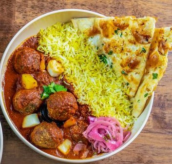 Spicy and delicious - come try our Vindaloo!
tandur.com/order-online/