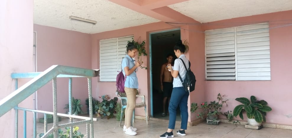 filial_moa's tweet photo. En Moa los #JovenesPorLaVida desarrollando las Brigadas universitarias de trabajo social (BUTS) en el hospital y en las comunidades. 
#CubaPorLaSalud
#CubaPorLaPaz 

@UCMHolguin @gamezleyva_cu @Carrasco1299 @FeuCuba @Feucm_holguin @YailinRamos6 @Beatriz19011972 @MayariFeu https://t.co/5iJNxx0ANz
