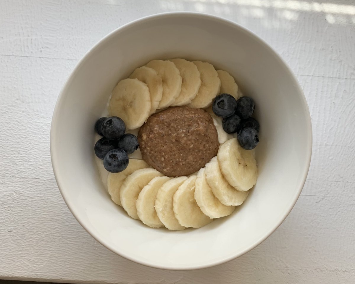 vanillegf's tweet image. aimee inspired yog bowl @sellingmybrain