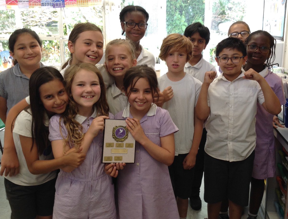 BenthalSchool's tweet photo. Benthal KS2 Sports Awards today! Celebrating class victories, individual achievements and great #teamspirit! Well done all! #benthal #goals 🏆🏹⚽️🏸🌟👏👏 https://t.co/XA2BQ667TD