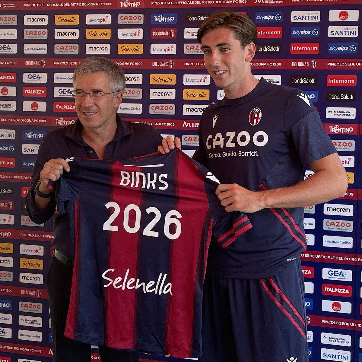 Bolognafc1909's tweet photo. ✍🏻 | PROLUNGAMENTO 

Luis #Binks rossoblù fino al 2️⃣0️⃣2️⃣6️⃣ ❤️💙 

#ForzaBFC #WeAreOne https://t.co/nS8YlNKKBl