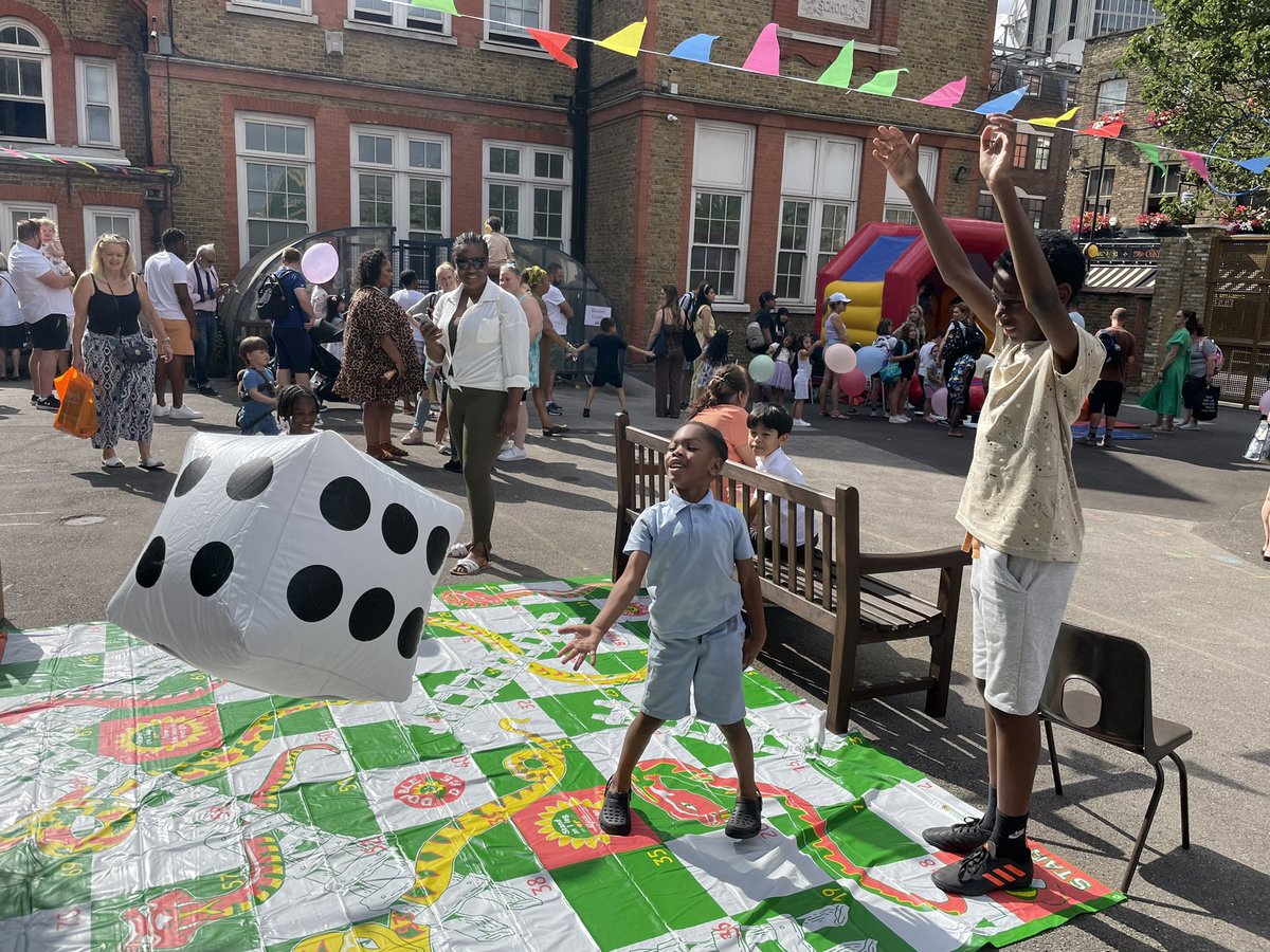 WyvilPrimary's tweet photo. Our Summer fair is well and truly back in business.. #games #music #bouncycastle #prizes βοΈππ«πͺπ€‘π€ΉββοΈπ€ΉββοΈ #wyvilfamily #wyvilvalues https://t.co/1gAg9Dl8Vy