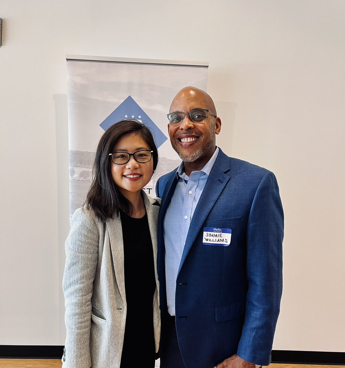 yilininDC's tweet photo. Fantastic #unitygathering thank you @DCDemocrats @CharlesWilsonDC @Commr_David. Got to catch up with my favorite people @JohnFannning @jimmieW7DC. https://t.co/VDREezmZ11