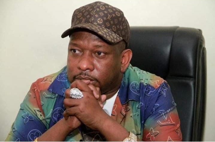 The world is a cycle.

When Raila and Uhuru were literally dragging Mike Sonko out of City Hall...even forging Signatures to impeach the Governor.

Ruto's allies in the Senate were the ONLY ones who voted against the unfair impeachment of Sonko.