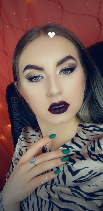 The Sun is shining. Black Sun of your Goddess https://t.co/0qeXoypSaY