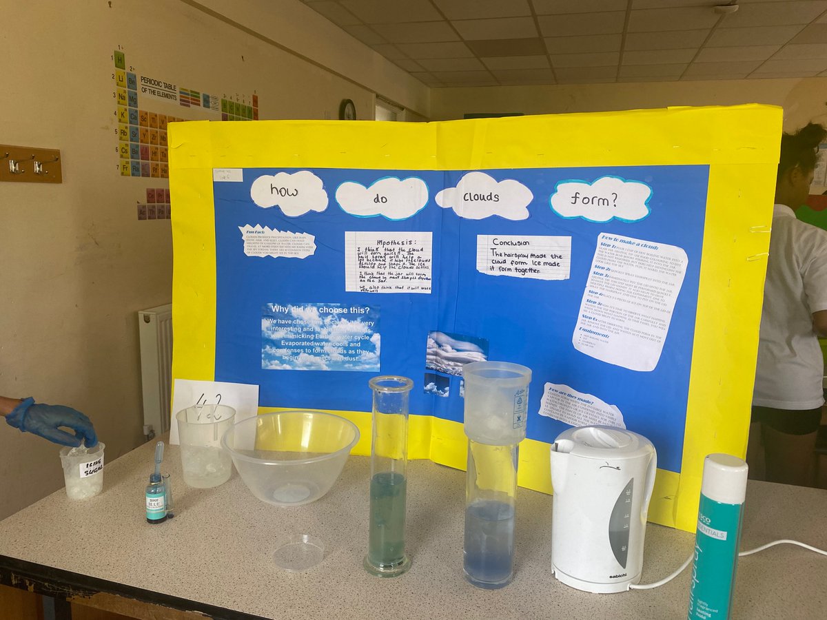 STMBeds_Science's tweet photo. STM Science fair 2022: what a day it has been! Judges, parents and teachers were amazed by the quality of the work presented by our year8 students. https://t.co/ghGmDQzmF4