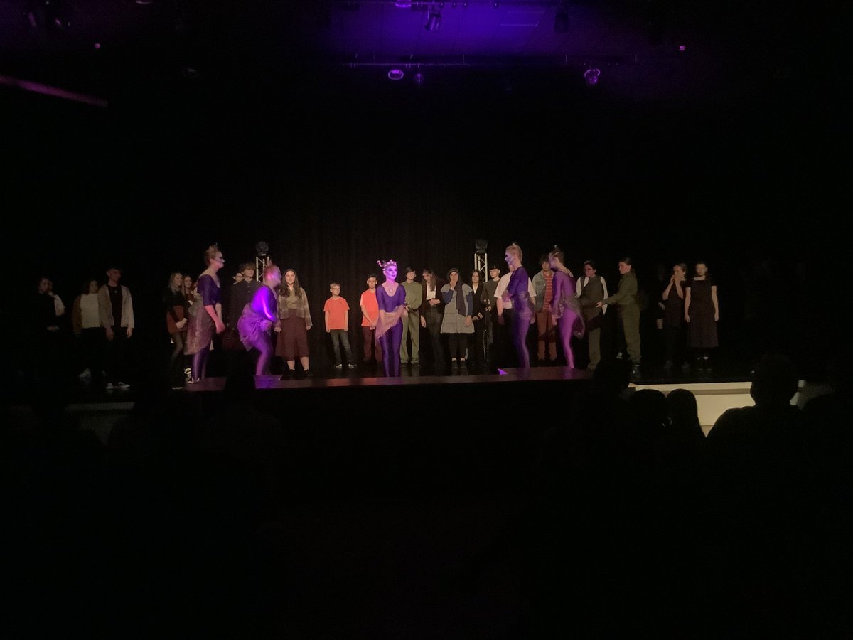 HighfieldLA's tweet photo. Lights, camera, action! Well done to our #StarPerformers. Last night we enjoyed watching their adaptation of Battle of the Planets. Very proud of the cast and all our pupils and staff who have helped behind the scenes. #Teamwork #StarCreatives #StarCitizens. https://t.co/fg00qyCPFq