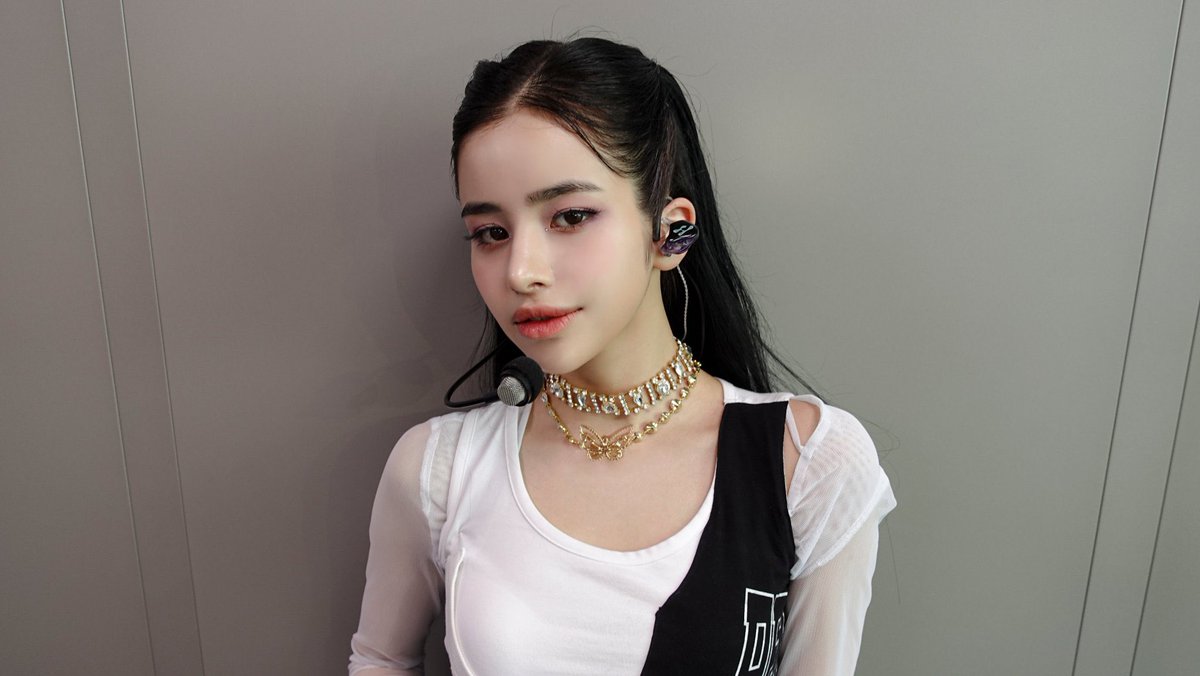 XG ハーヴィー 推定顔タイプエレガント。ですがこれは顔だけを見た時の