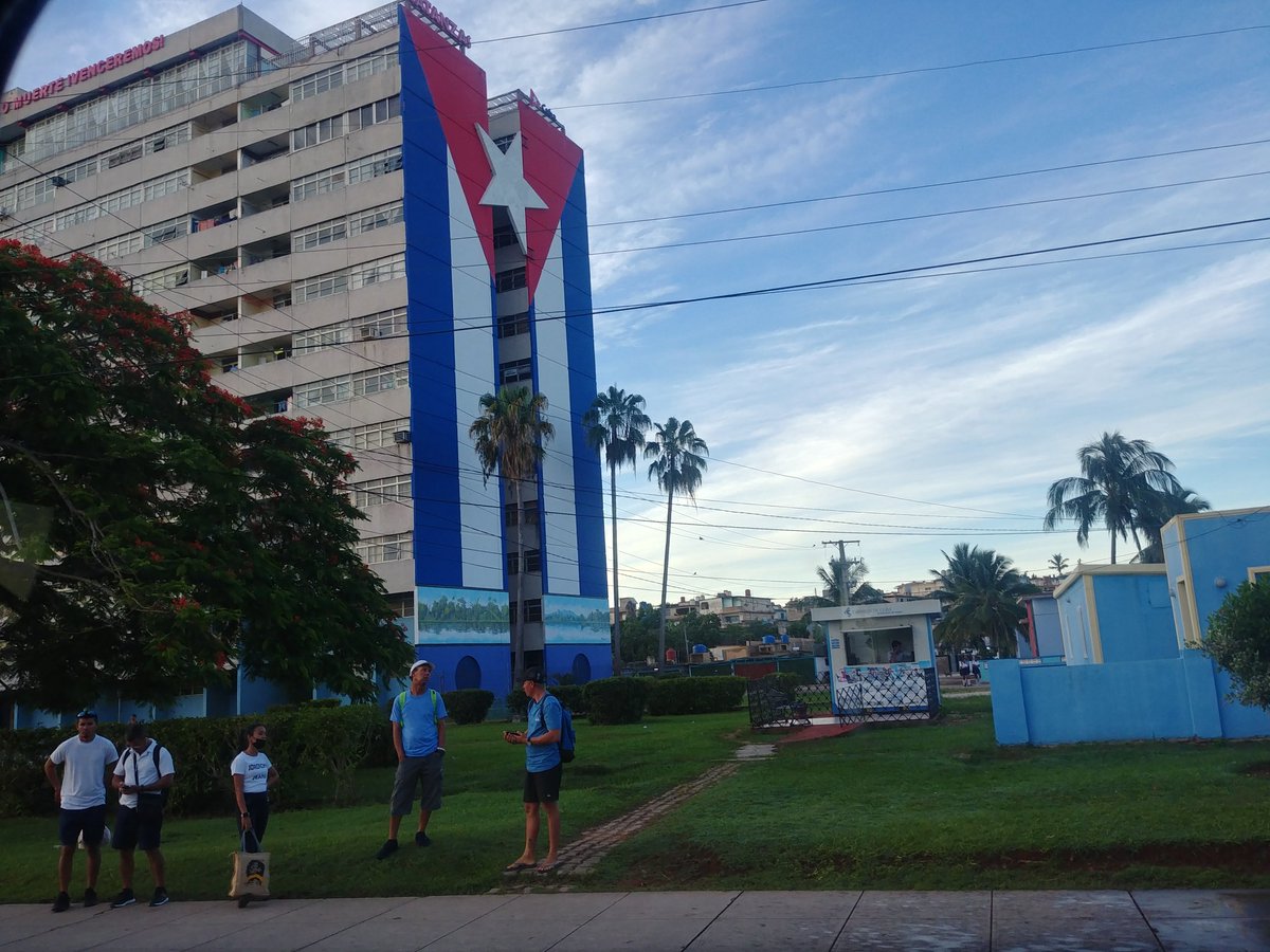 AmarisAylaQba's tweet photo. 😎 Linda mi #Matanzas y su gente ❗Así se amanece⛅
#CubaPorLaPaz https://t.co/qvaRqneH19