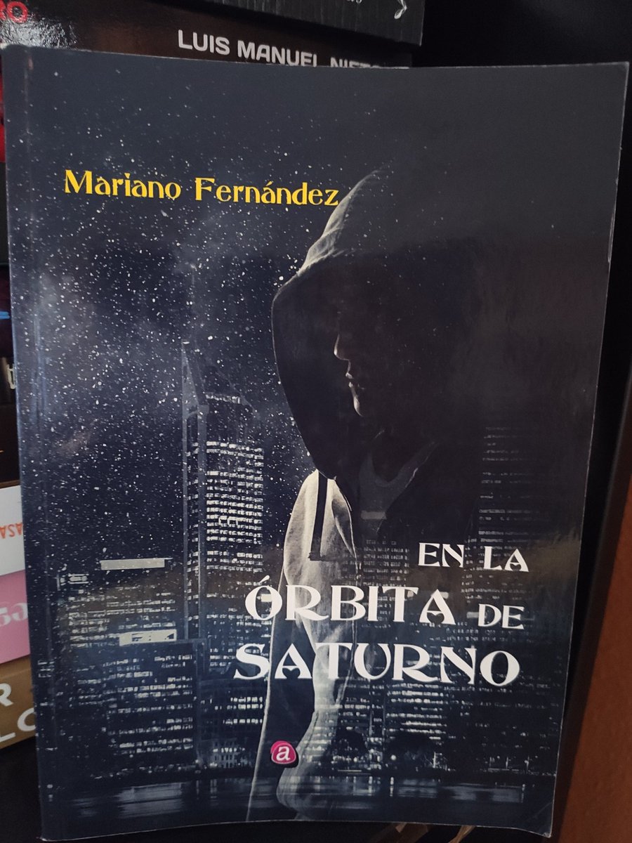 TaniaStna's tweet photo. #LecturaTerminada
Me cuesta explicar lo que he sentido al leer este libro sin hacer spoilers, pero lo voy a intentar. No les voy a mentir, he de reconocer que no me lo esperaba tan bueno. Imaginaba que me gustaría, pero no tanto. Partiendo de ahí, la historia trata sobre + https://t.co/2XJ187RKAo