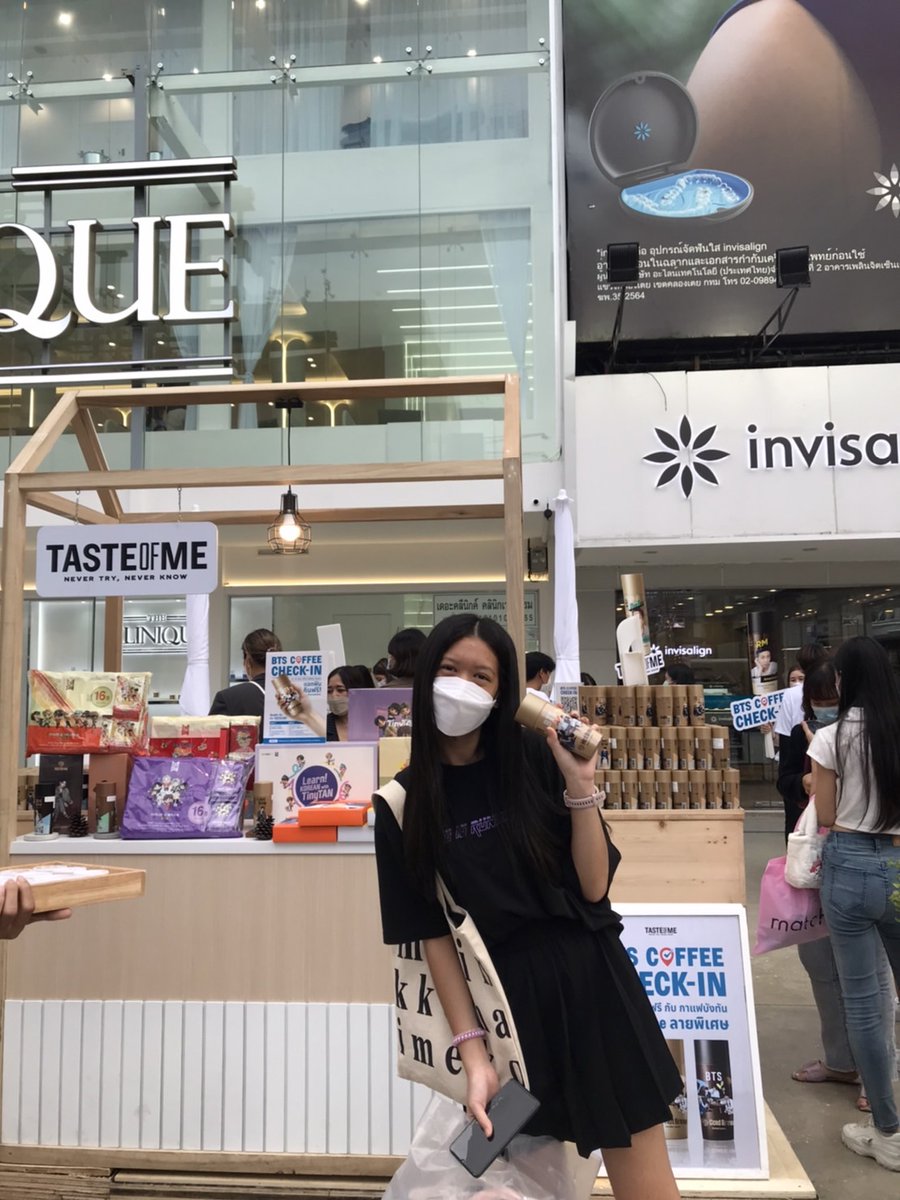 __4003xme's tweet photo. งง อยากได้กาแฟฟรีขนาดนั้นเลยดิ
Check-in@Siam Square
#BTSCoffeeCheckin #TASTEOFME https://t.co/0NIMCEmNIK