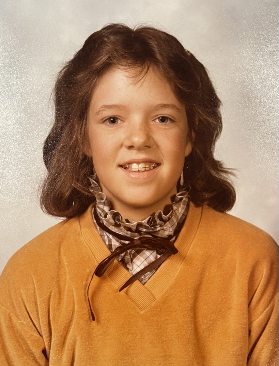 In anticipation of next week's #internationalretainerday I humbly submit this junior high photo in hopes it goes viral and makes me a #retainerinfluencer.