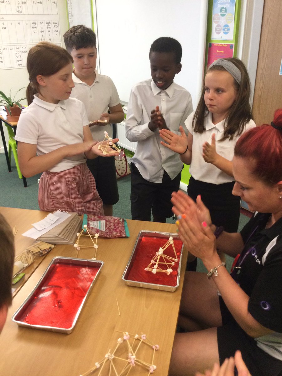 Supreme Green tweet media