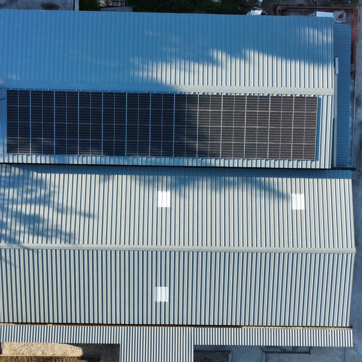 SettlePool's tweet photo. **SASP Redevelopment Update**
So we did it, with your support 🙏!
The new roof is on and the Solar Panels are in place.
All set for our reopening and ready to help us tackle our huge energy costs 🙈.
Thank you everyone!
Next week...we'll take a look inside the building  👀 👀. https://t.co/wWateN4M1V