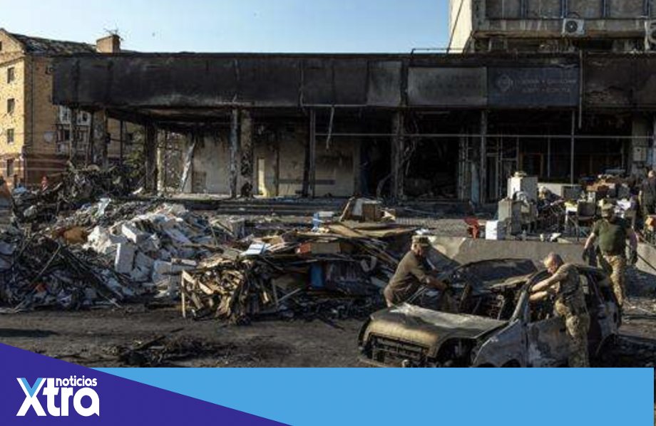 MUNDO
En casi cinco meses desde el inicio de la invasión rusa, Rusia ha llevado a cabo más de 17,300 ataques contra objetivos civiles y unos 300 contra militares, informó el viceministro ucraniano del Interior, Yevhen Yenin.