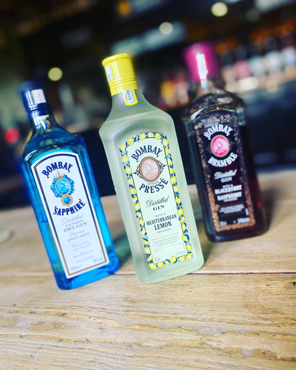 WestRidingLRR's tweet image. New addition to our #bombaygin range! Welcome #bombaypressé Mediterranean lemon infusion gin! Give it a try! 🍋 🍋 #newgin #lemon #infused