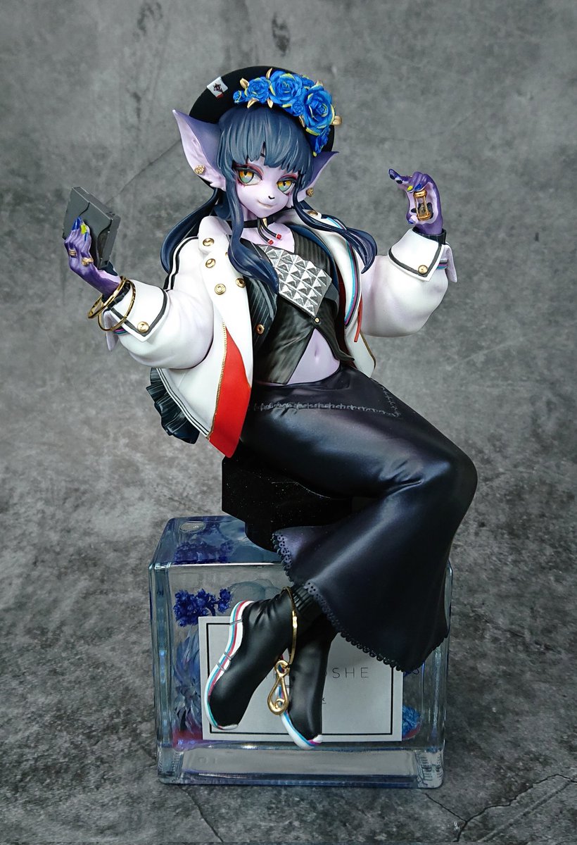 kogosepokapoka's tweet photo. 【ノワクーシー】
全長約21cm
キット18,000円
一部3Dプリンタ出力品パーツ含む
台座の瓶もつきます(お花は付きません)
予備在庫のため極少数の販売です https://t.co/ERjbpqBhHH