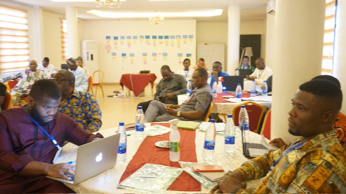umudike_seeds's tweet photo. Umudike Seeds participated in the ACAI country level stakeholder planning meeting held last month. It was an opportunity for all partners to chart a way forward for the transition of ACAI to Akilimo Nigeria Association (ANA) and the sustainable use of AKILIMO in Nigeria.
#Akilimo https://t.co/e6zW9lGXVb