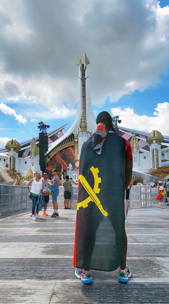 mauro_s3rgio's tweet photo. Num tenho nada inspirador pra dizer porque eu memo só vim desbundar... Mais nada!

#Tomorrowland https://t.co/qM0UusBe8L