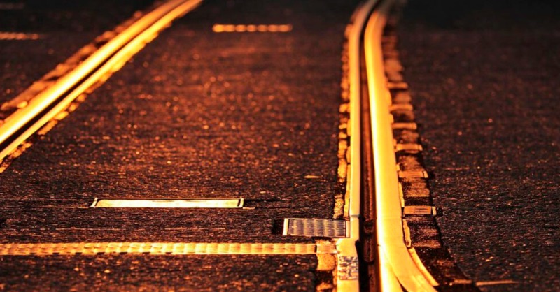 TE_empresas's tweet photo. Lo que realmente nos hace disfrutar del trabajo (o detestarlo) son las personas 

@XavierMarcet : "Nada como trabajar con quien te inspira y del que aprendes. Por el contrario, trabajar con tóxicos significa convivir con gente que ni disfruta, ni deja disfrutar"

Via @sintetia