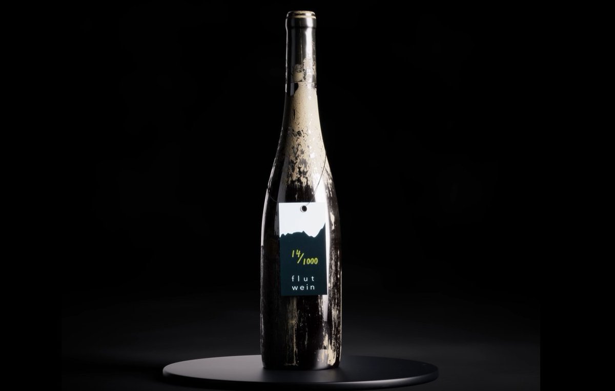 30.000€: Ahrtal Kick-off auction was a great success - mailchi.mp/niftee/nifteex… 
 Yesterday was the first anniversary of the flood disaster in the Ahr valley.  This auction made the bottle #14 the most expensive german wine.