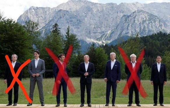 N0CH0E's tweet photo. Who's going next?
#G7 #Groupof7 #GroupOfSeven https://t.co/gzgpzMkOOi