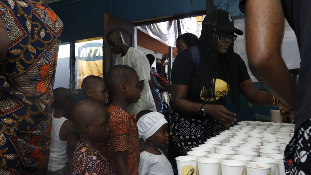 HappyCoffeeN's tweet photo. Happy Coffee 7th year anniversary shoe drive reaching out to over 500 indegene children in Makoko, Lagos.

#happycoffee #saveasole #anniversaryshoedrive #happycoffeeat7 https://t.co/77F0xvTjkv