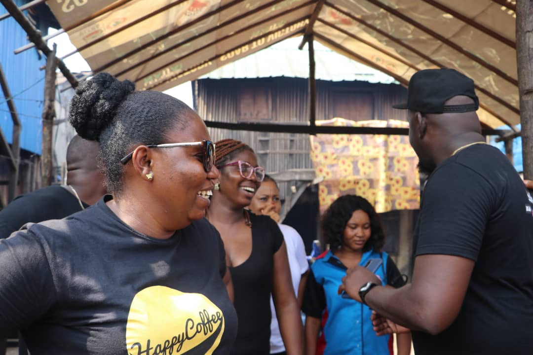 HappyCoffeeN's tweet photo. Happy Coffee 7th year anniversary shoe drive reaching out to over 500 indegene children in Makoko, Lagos.

#happycoffee #saveasole #anniversaryshoedrive #happycoffeeat7 https://t.co/77F0xvTjkv