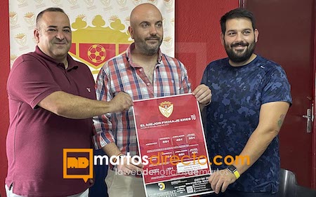 FÚTBOL - CAMPAÑA ABONADOS | Con el lema: "El mejor fichaje eres TÚ", el <a href="/MartosClubDptv/">Martos Club Deportivo</a> busca llamar la atención de los aficionados marteños para volver a llenar el viejo "Chamorro Martínez" 👇

martosdirecto.com/futbol/2007-el…