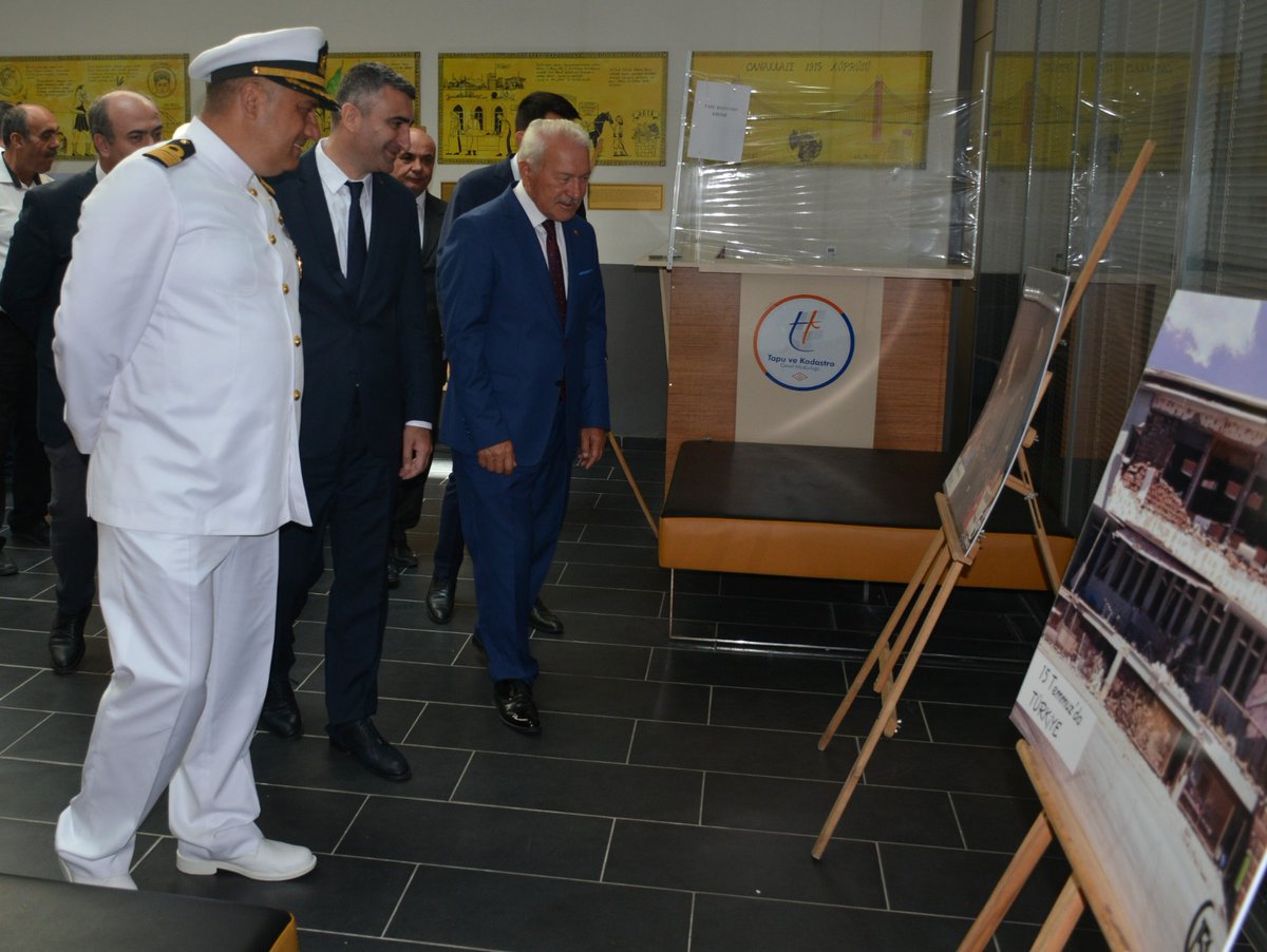 TC_Lapseki's tweet photo. 15 TEMMUZ GECESİ LAPSEKİ ve TÜRKİYE" FOTOĞRAF SERGİSİ AÇILIŞI YAPILDI.

Kaymakamlığımız  ve Lapseki Belediyesi'nin ortaklaşa düzenlediği "15 Temmuz Gecesi Lapseki ve Türkiye "konulu fotoğraf sergisi Hükümet Konağı'nda sergilendi. https://t.co/DZkFM9ACfY