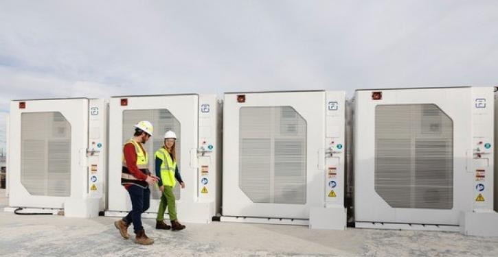 An open letter signed by <a href="/BVESeV/">BVES e.V.</a>, <a href="/FraunhoferISE/">Fraunhofer ISE</a> and <a href="/KITKarlsruhe/">Shmoopy</a> and others demand a fundamental reconsideration of the structure of European #energy #systems. 
energate-messenger.com/news/223935/st…