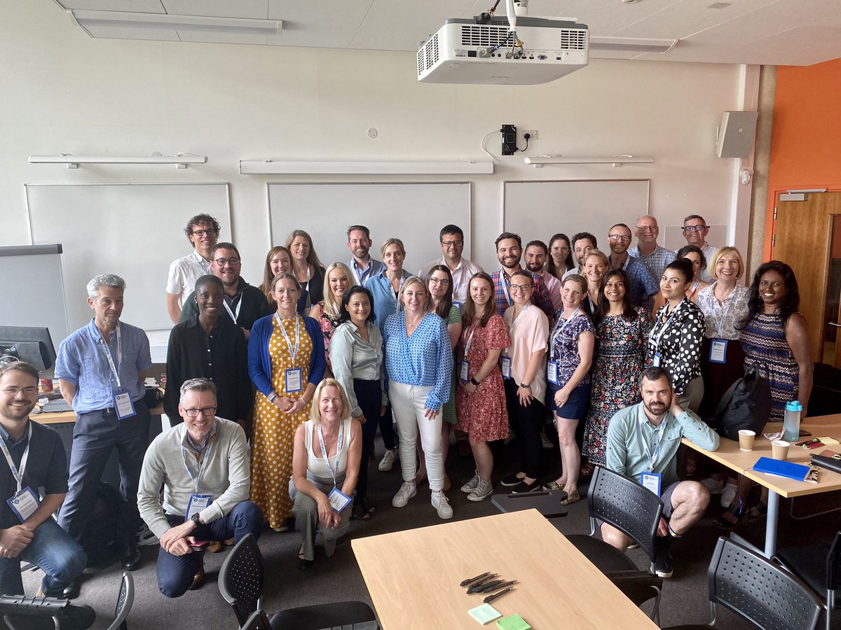 AHPsEverywhere's tweet photo. .@EMAHPInfo and @mjandison finishing the session by empowering everyone in the room (AHP or not) to make #digitalAHPs pledges for the next week, month and year. 

How can we leverage our identity/skills/spheres of influence to facilitate the change we want to see?   

🤔

#DHSS22 https://t.co/1PkUa0rvVO
