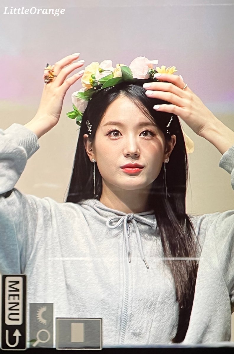 LittleOrange97's tweet photo. 220715 프리뷰 🧡

#fromis_9 #프로미스나인
#장규리 #GYURI https://t.co/zRwtAMj7NZ