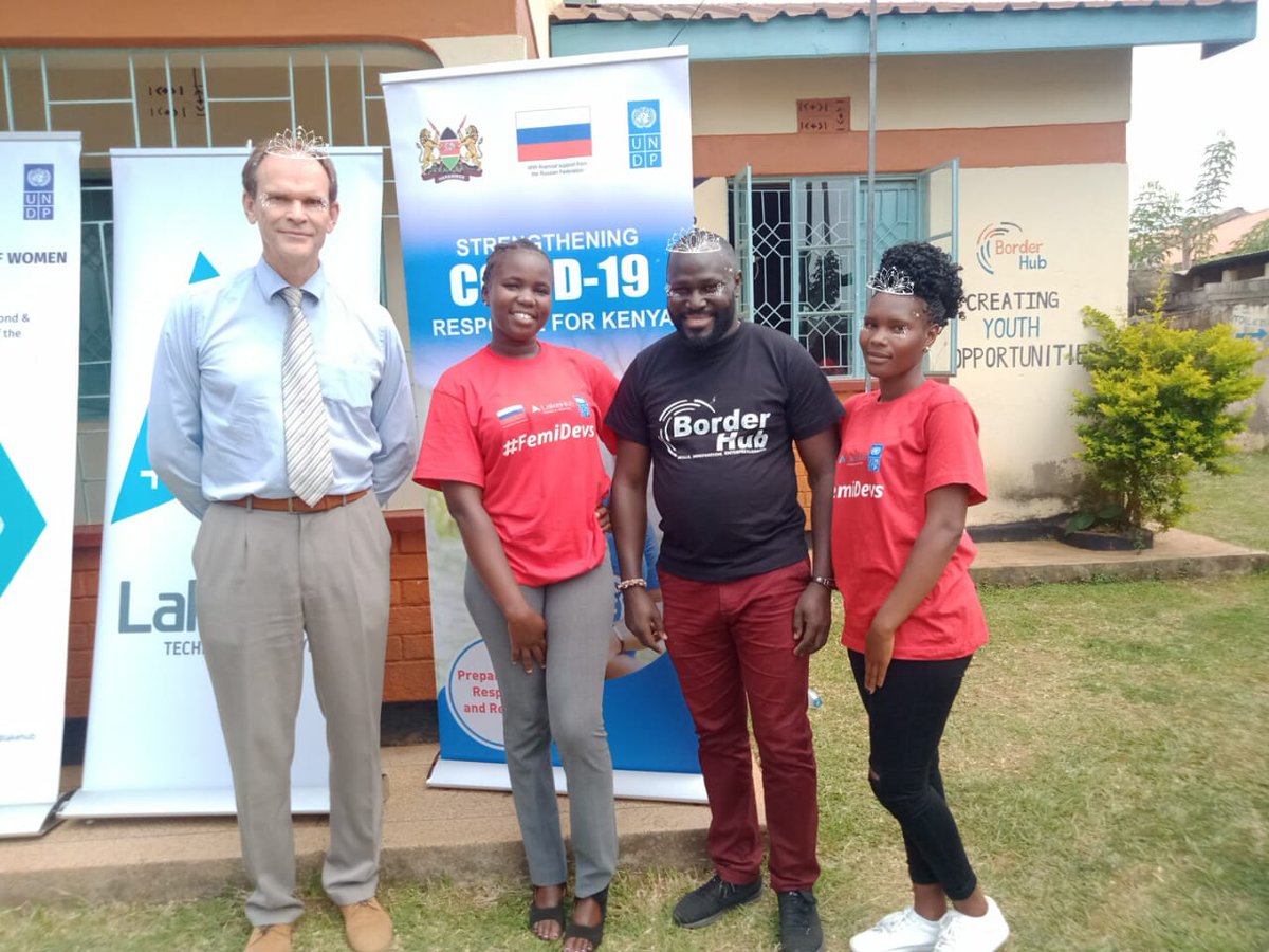 TKhasandee's tweet photo. And today in celebrating #worlds youth skills day,I had the privilege of meeting  the partners and sponsers behind the FEMIDEVS program.
Gratitude to the @theborderhub ,@LakeHub ,@russembkenya  and @UNDP for the great opportunity .
#worldyouthskillsday
#FemiDevsBusia https://t.co/gxLaHQVMHi