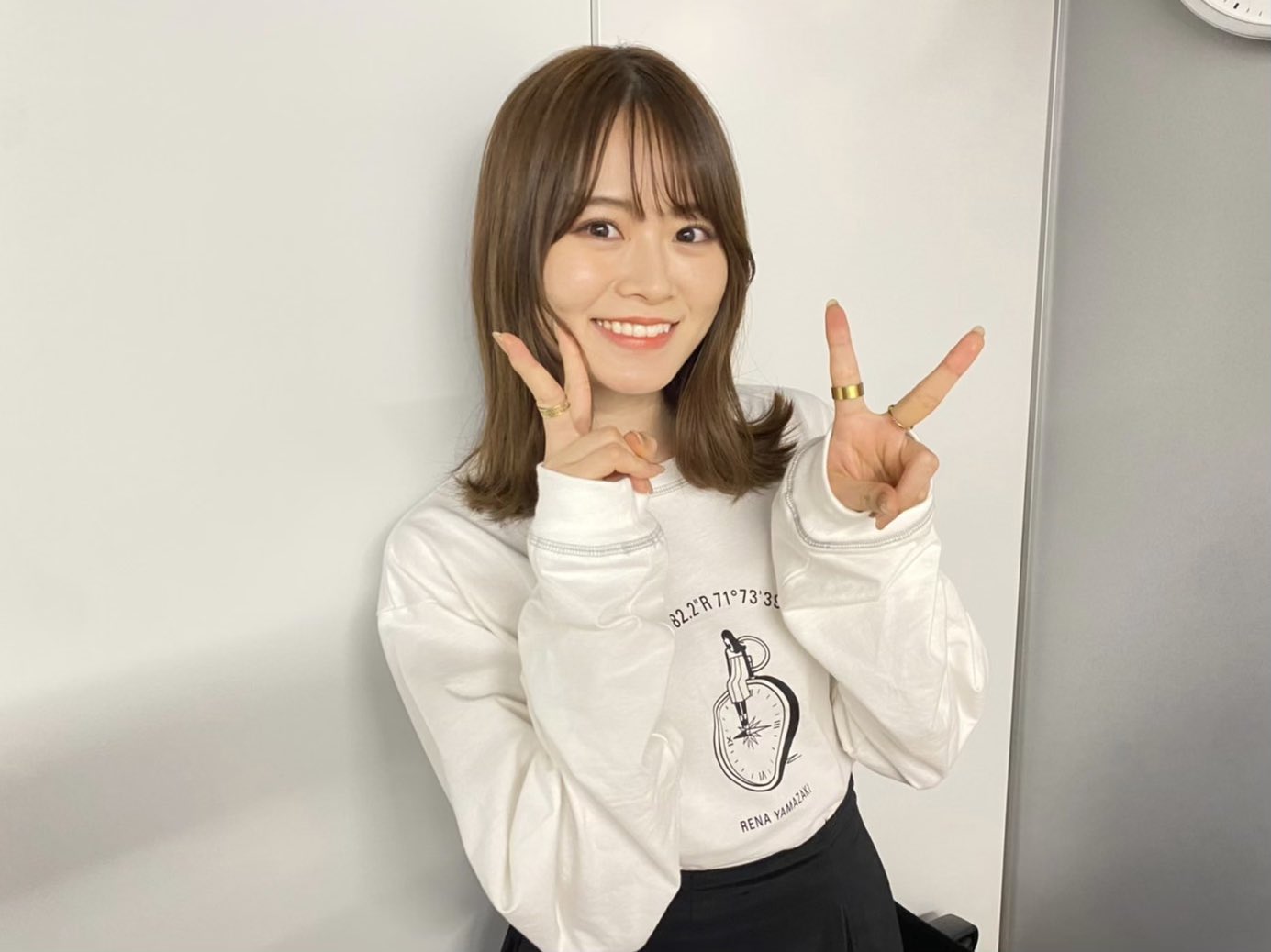 【楽天最安値に挑戦】 乃木坂46 on X:  アイドルグッズ